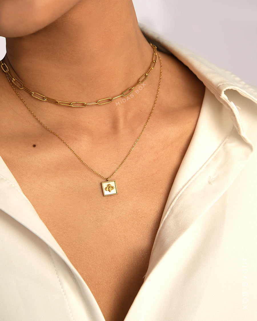 Mother Pearl Tiled Bee Necklace