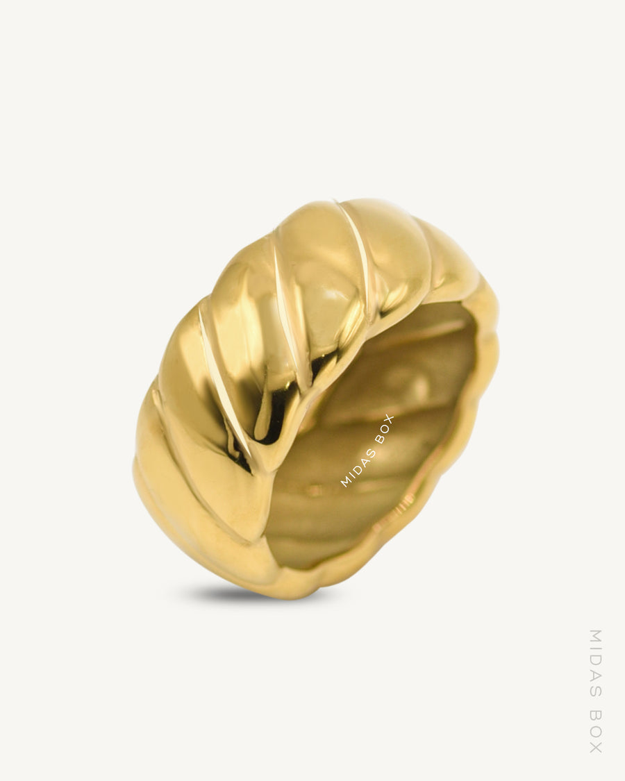 Croissant Band Ring